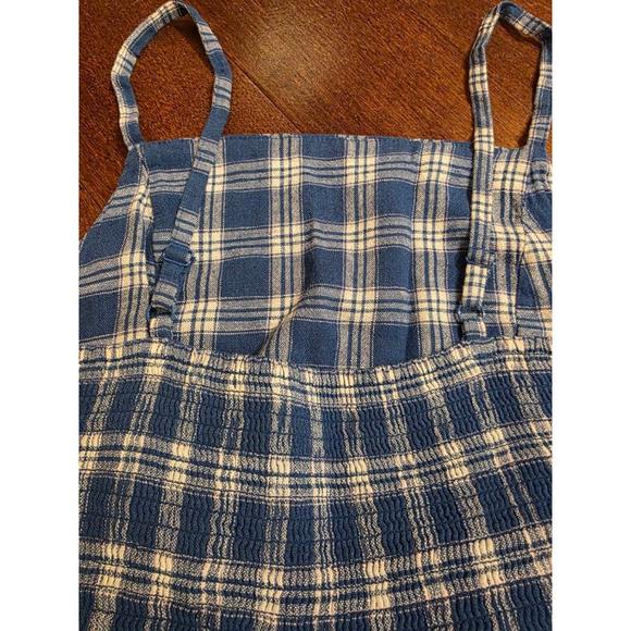 Women's Old Navy Blue White Plaid Cropped Square Neck Jumpsiit size M - Picture 7 of 10